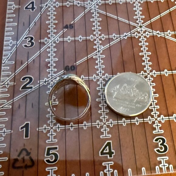 Vintage Navajo Sterling Silver and Turquoise Ring, Size 6.75 - Picture 6 of 9